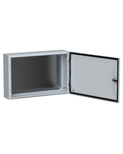 ЩМП-40.60.15 УХЛ1 IP66 400x600x150 TITAN 5 (TI5-10-N-040-060-015-66). Шкаф металлический с монтажной платой. IEK в Евпатории