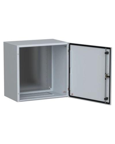 ЩМП-60.60.40 УХЛ1 IP66 600х600х400 TITAN 5 (TI5-10-N-060-060-040-66). Шкаф металлический с монтажной платой. IEK в Евпатории